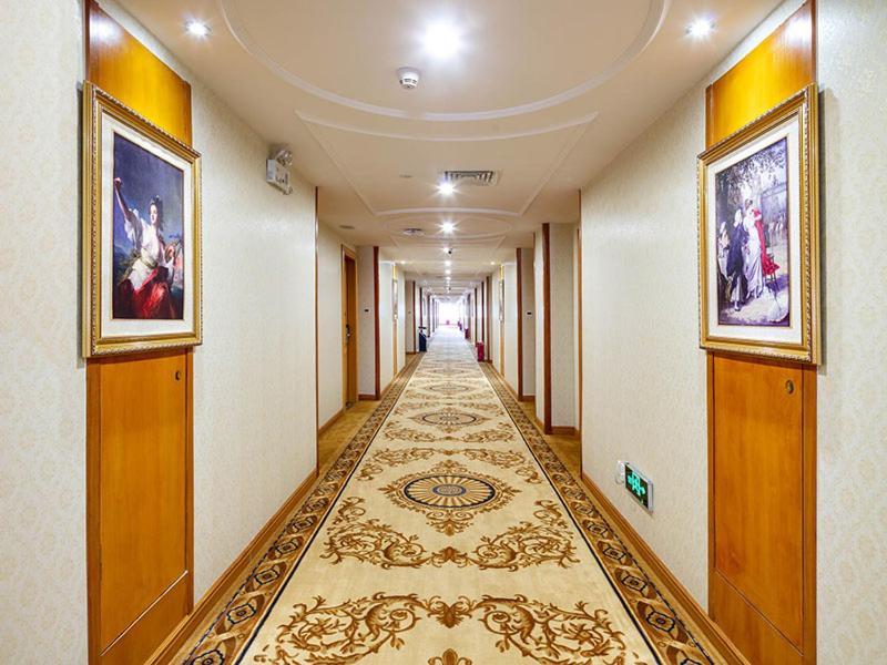 Vienna Hotel Banxuegang Road Shénzhen Exterior foto